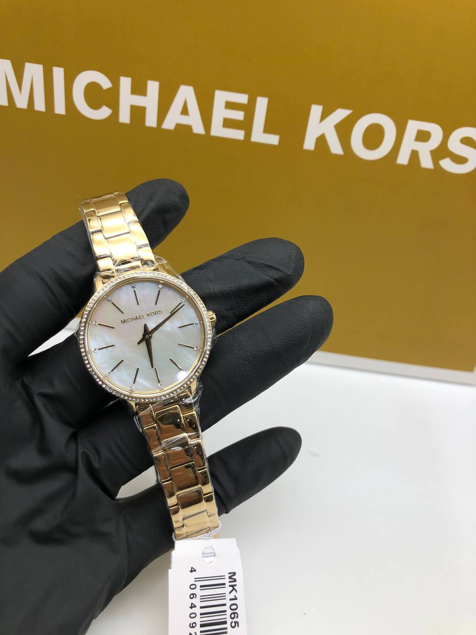 Montre à quartz Michael Kors avec cadran nacré blanc