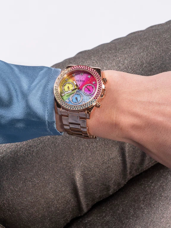 Montre Guess pour femme Sol, ton or rose
