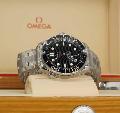 Omeg@ Seamaster Diver – Neuf