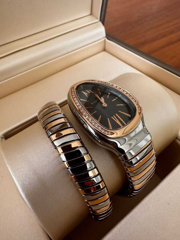 BULGARI Serpenti cadran noir