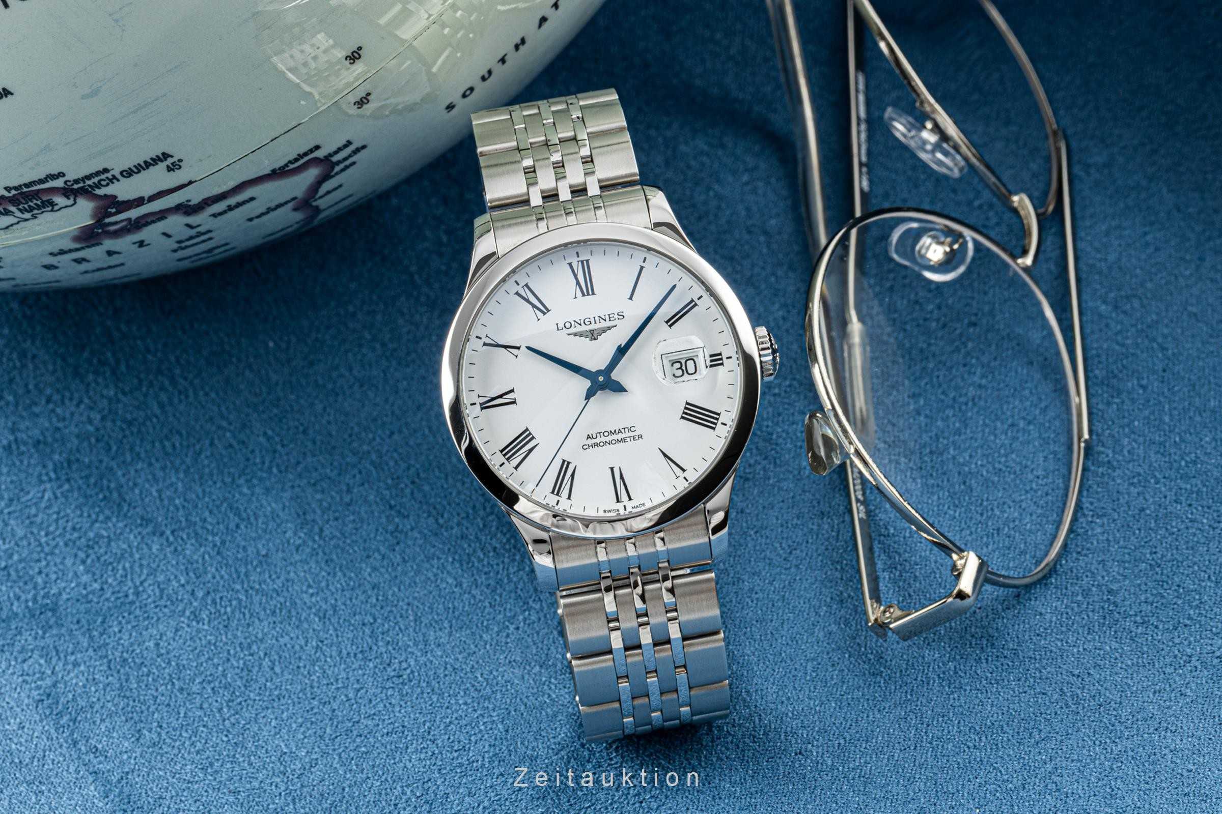 Montre Longines Record Automatic à cadran blanc