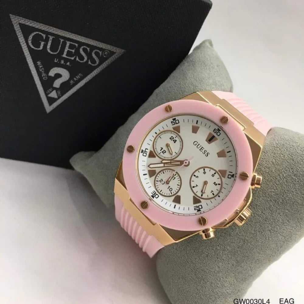 Montre Guess Athena pour femme avec cadran blanc et rose
