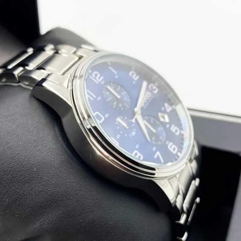 Montre HUGO BOSS Aeroliner 1513183 Bleu Océan