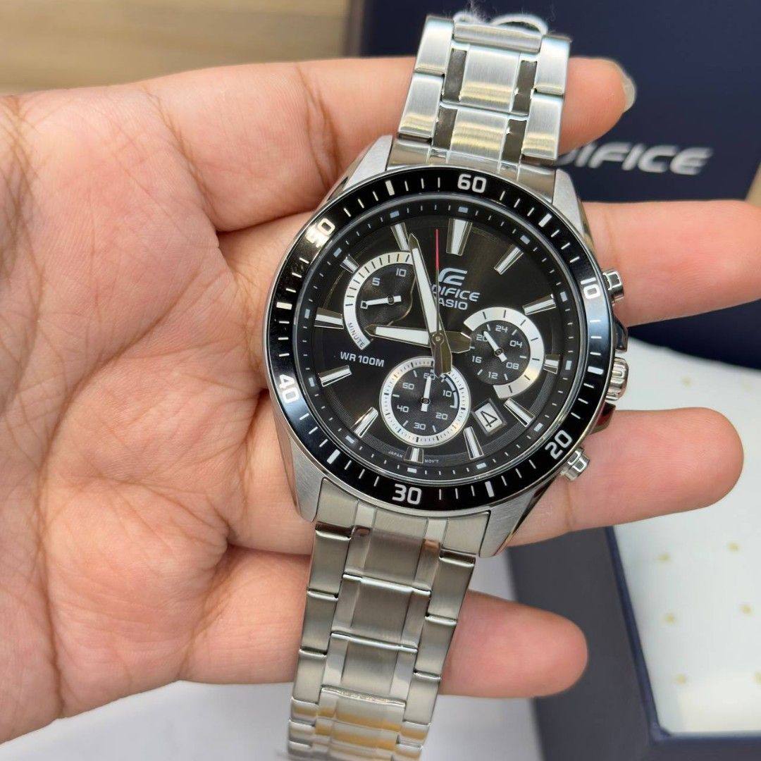 Casio Aiguille fluorescente