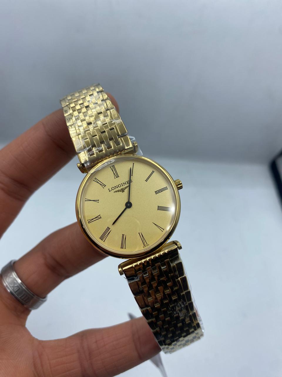 Longines
la grande classique, montre pour femmes dorée