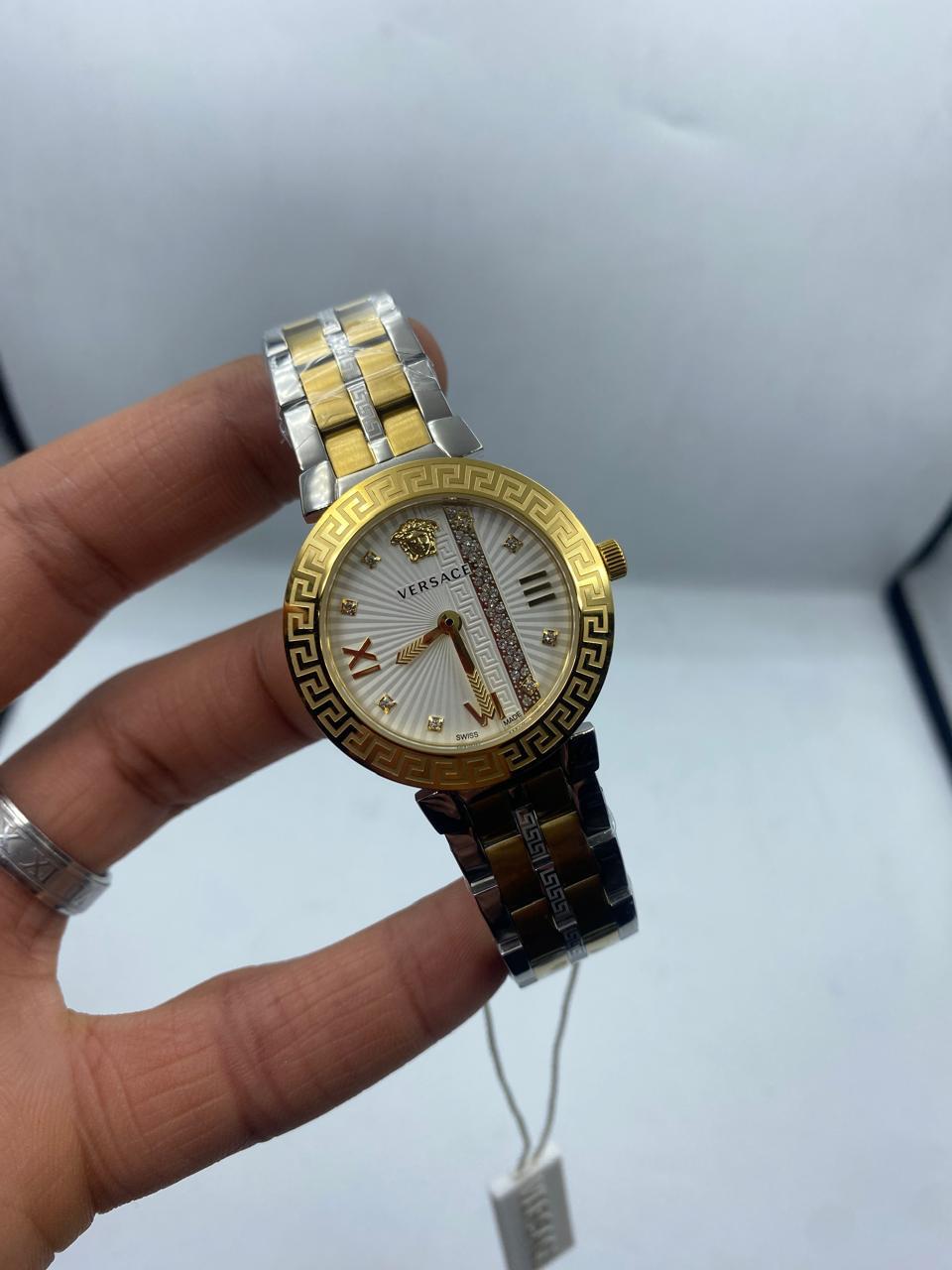 Montre femme Versace Greca Icon quartz VOLTA600421