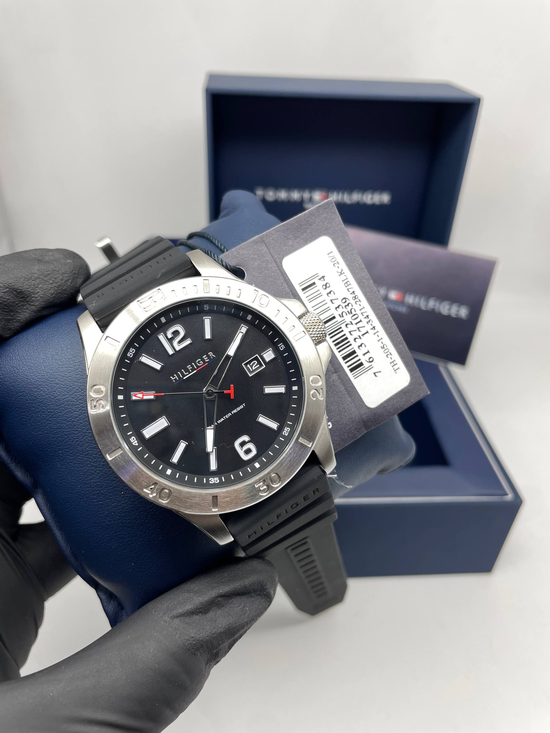 Tommy Hilfiger - Montre pour homme 1710539