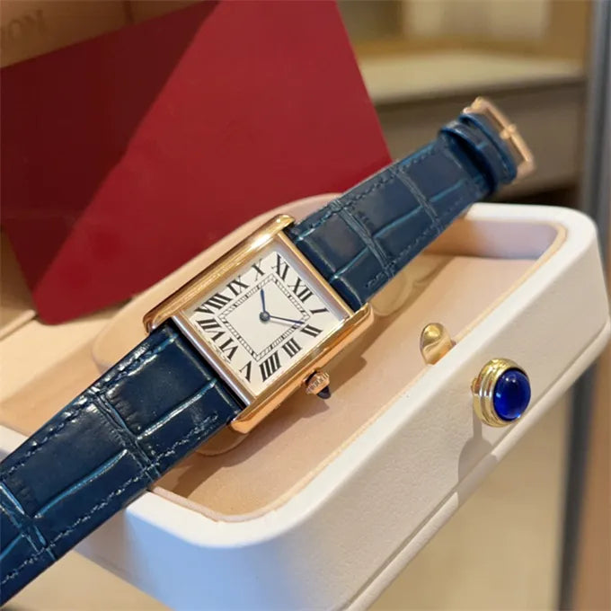 Cartier Tank Louis – Or rose, bracelet bleu
