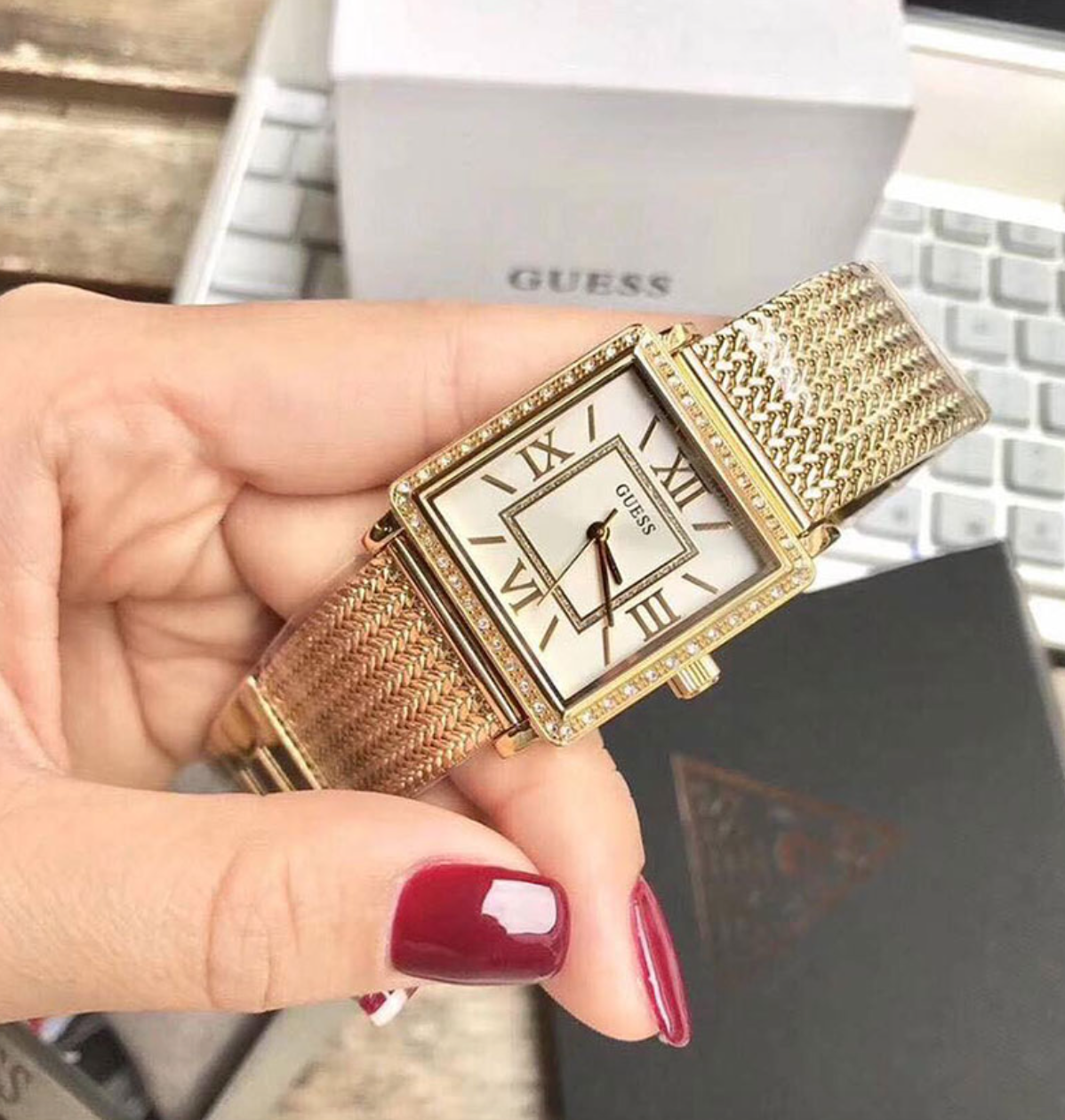 Montre GUESS Highline pour femme