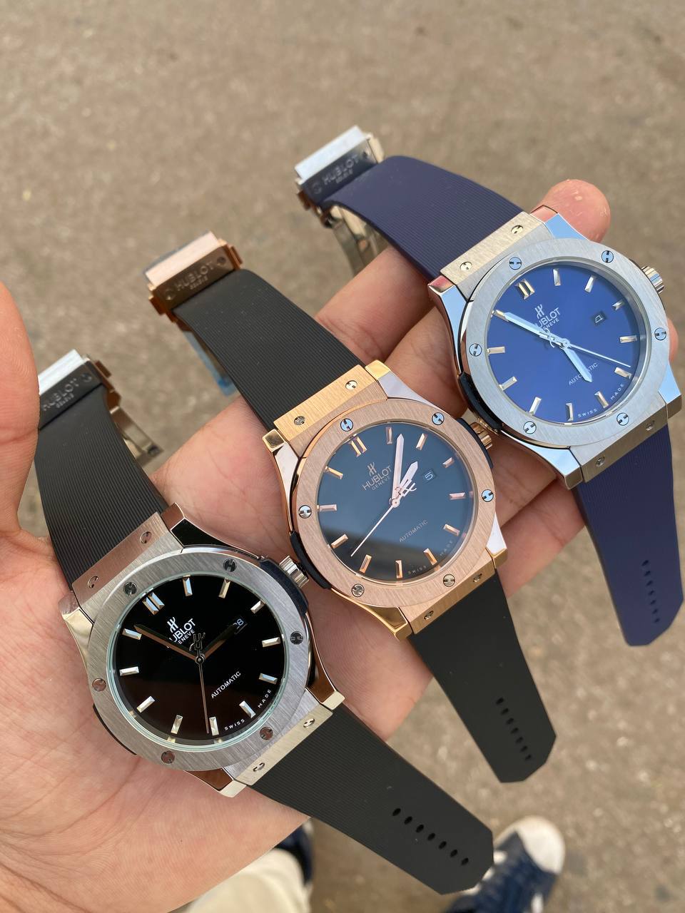 Montre Hublot Classic Fusion Titane Bleu 33mm