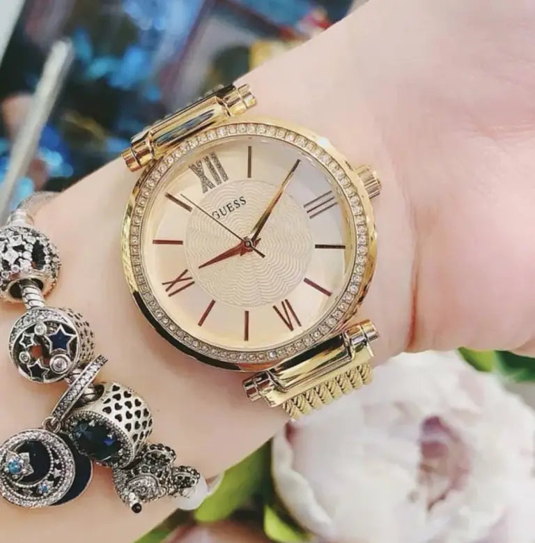 Montre Guess pour femme W0638L2